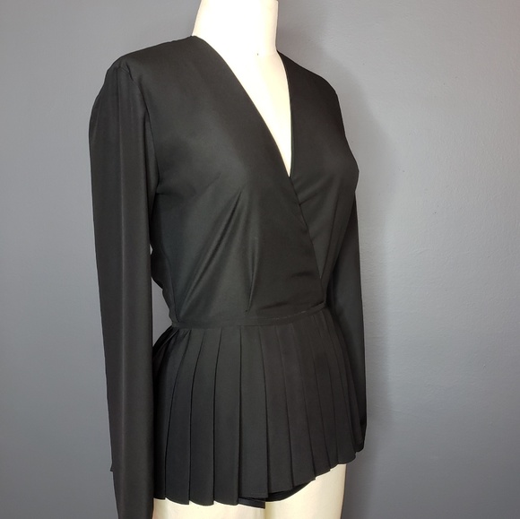 Kardashian Kollection Pleated Peplum Top - Picture 3 of 4